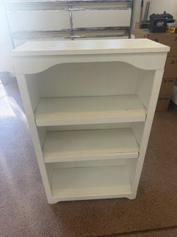 White Wood Bookcase with 3 Shelves