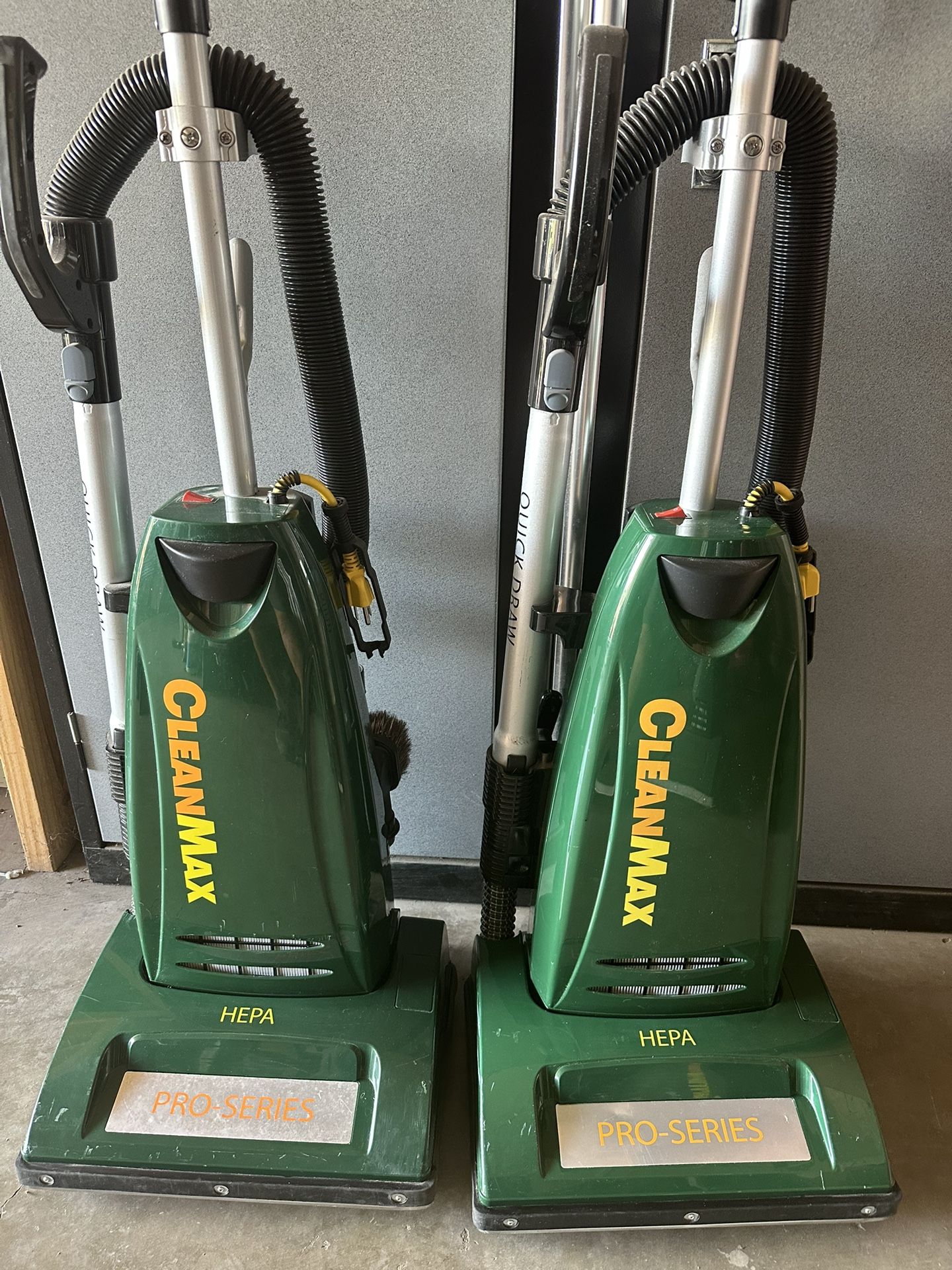 Commercial Vacuum Cleaner