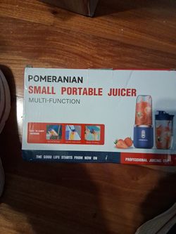 Small Portable Juicer. NEW