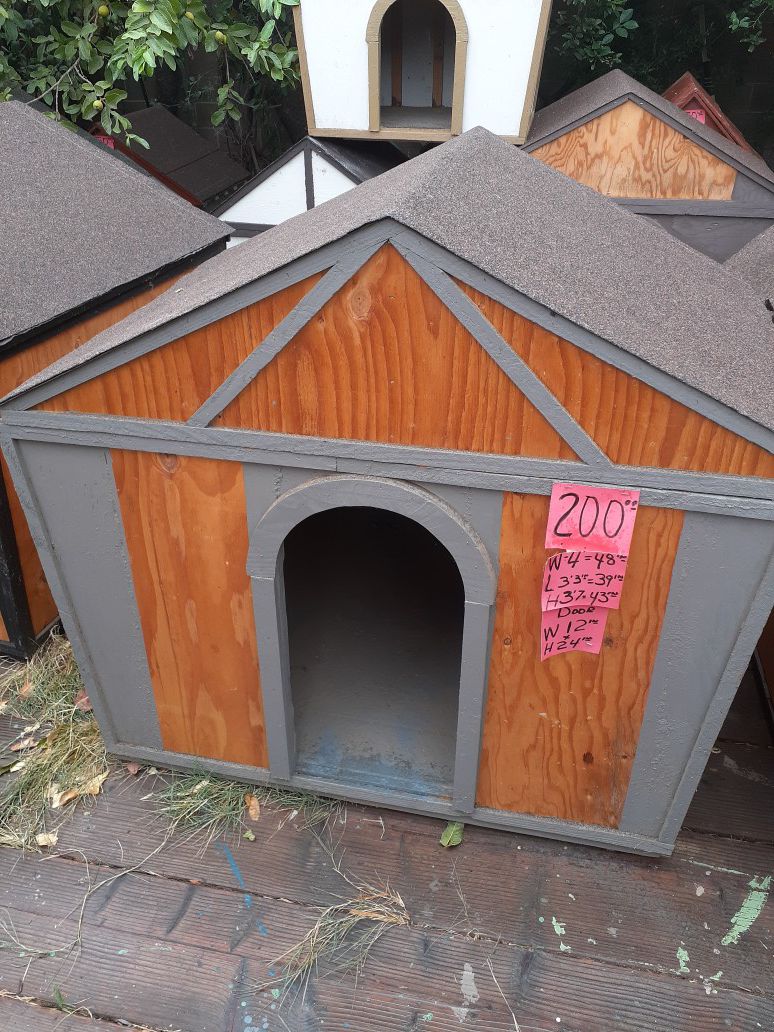 gray dog house for sale $200