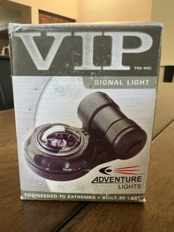 VIP signal light