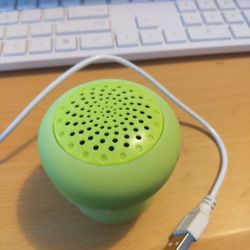 Eddie Bauer Shower Speaker
