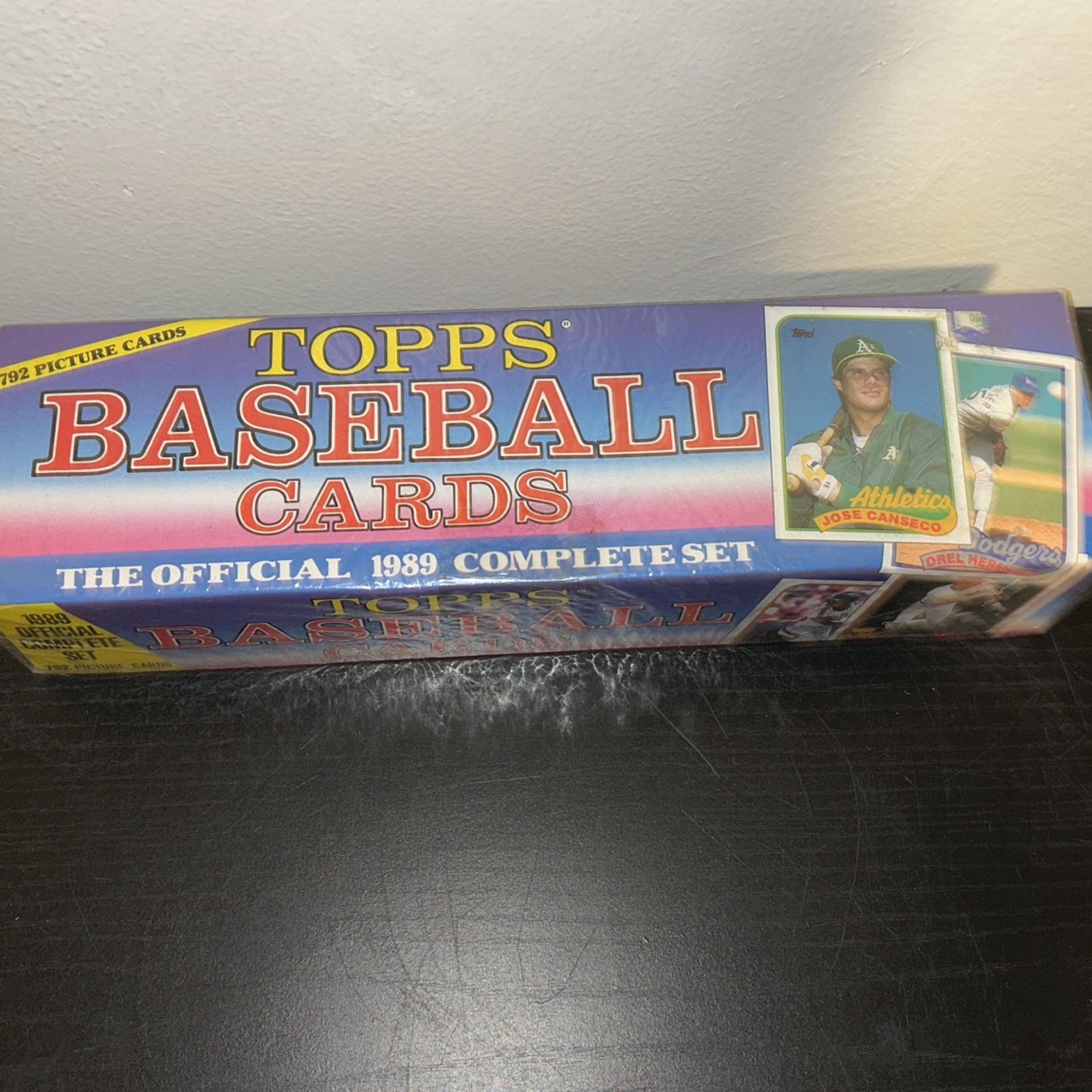 TOPPS BASEBALL CARDS THE OFFICIAL 1989 COMPLETE SET