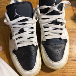 Jordan Air 1 low Jade Smoke women size 10 no box used