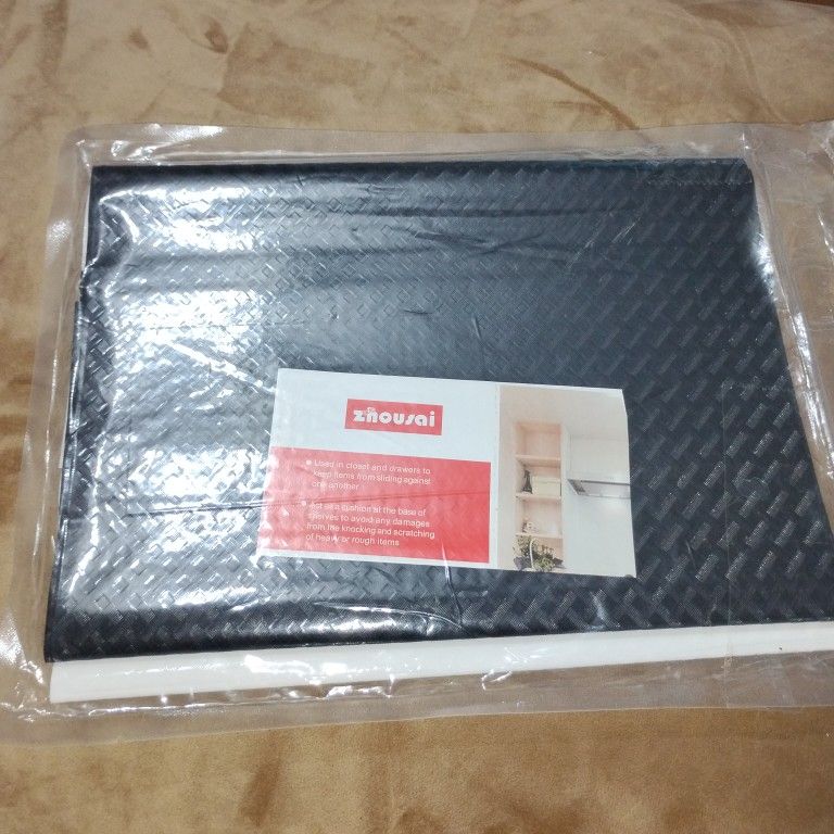 Shelf Liner 59 In. Set Of Two Black And White