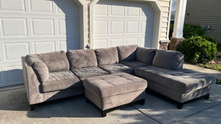 Beautiful Sectional Couch!😍