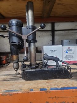 Magnetic Base Drill 5/8 Chuck