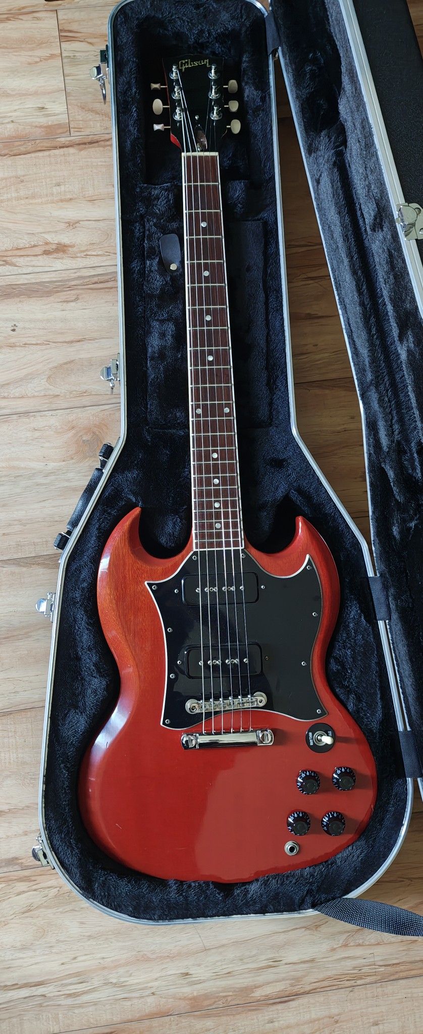 2005 Gibson SG Special - Heritage Cherry - P90 