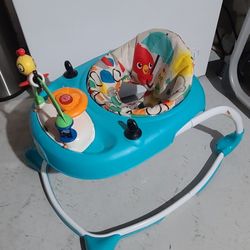 baby walker 