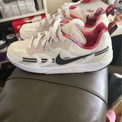 Nike Jam Train Shoes