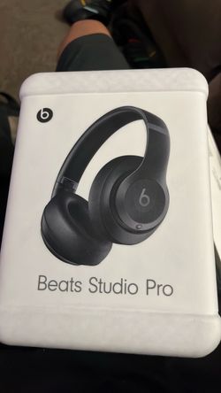 Beats Studio Pro Wireless Headphones