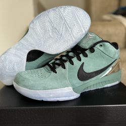 Kobe 4 Protro Girl Dad Size 10 Brand New 
