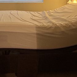 Full size adjustable bed from Purple