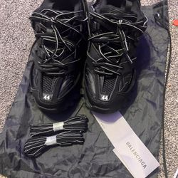 Balenciaga tracks