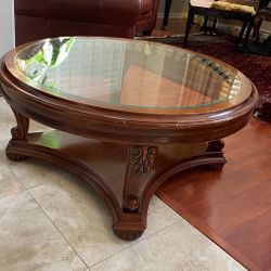 Wooden Round Coffee Table 