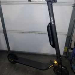 Ninebot Kick Scooter E45