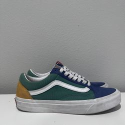 Vans (Size 7)