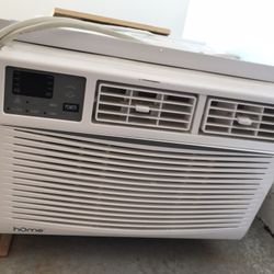 AC Window Unit