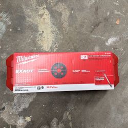 Milwaukee Ratchet Knockout Set