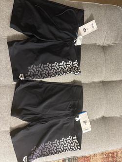 Men’s swim shorts