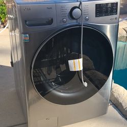 LG 2022 Frint Load Washer 