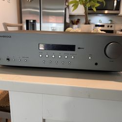 Cambridge Audio axr85 Stereo Receiver 