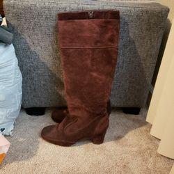 Sweade  Boots Heels Good Condtion Size 5 In Half Heels.