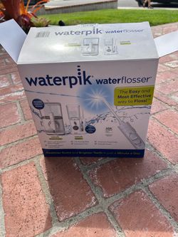 Water pick brand new