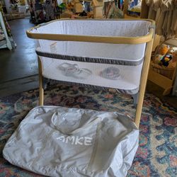 Amke Bedside Bassinet Sleeper Bed Convertible 