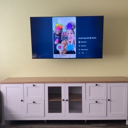 Tv Stand 