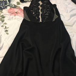Size M Black Dress