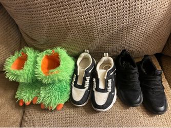 Boys shoes size 12