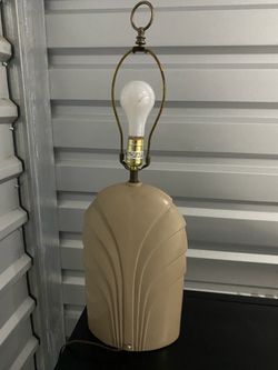 Vintage Art Deco Lamp