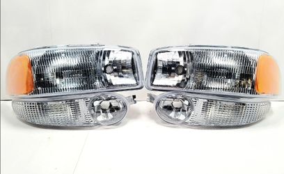 HEADLIGHTS FOR 01-07 GMC SIERRA/YUKON DENALI