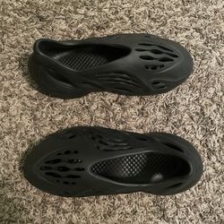Yeezy Foam RNR