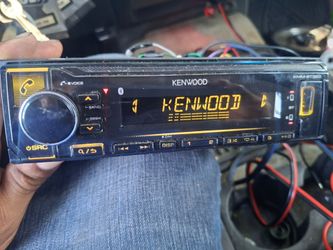 STEREO KENWOOD AUX USB BLUETOOTH CAMBIA DE DIFERENTES COLORES GOOD CONDICIÓN ABLO ESPAÑOL