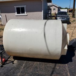 500 Gallon Poly Water Storage Tank – Heavy Duty