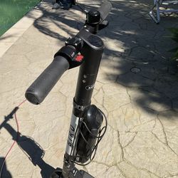 Bird E scooter