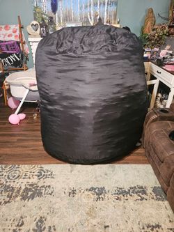 Bean bag chair (big)