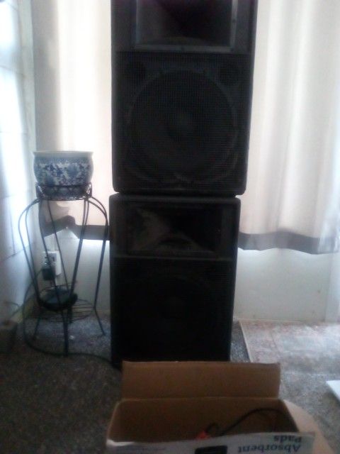 Yamaha S115 Concert Speakers (contact info removed)w