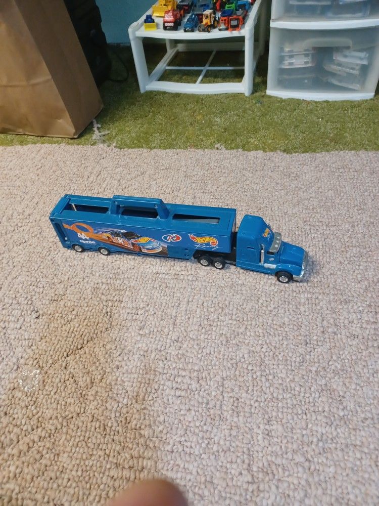 Hotwheel Truck