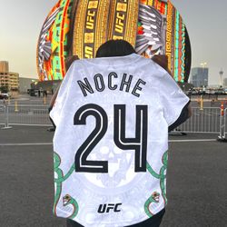Official Noche UFC Baseball Jersey Size M