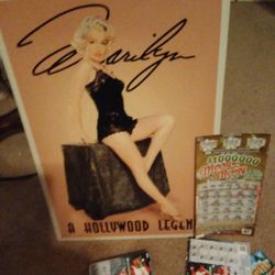 Metal Marilyn Monroe Sign