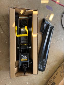 Torin 2.5 ton Floor Jack: Brand New