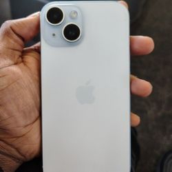 iPhone 15 Blue