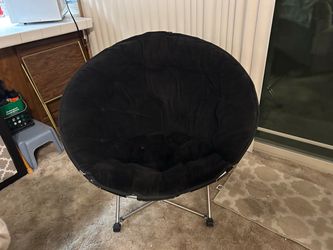 Black Saucer Moon Chair with Metal Frame