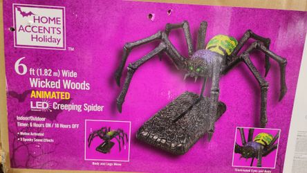 6 FT Wicked Woods Animated LED Creeping Spider