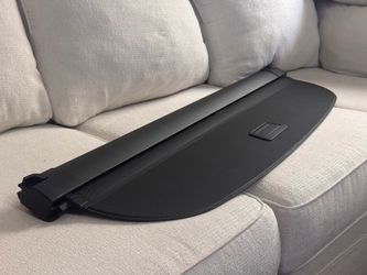Audi Q5 SQ5 OEM Retractable Cargo Cover 80A863553B — 2018-2025 Black