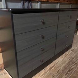 Brand New Black And Grey 8 Drawer Dresser 