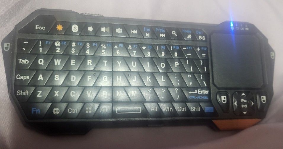 Mini Bluetooth Keyboard w/ built - in Touchpad. Black